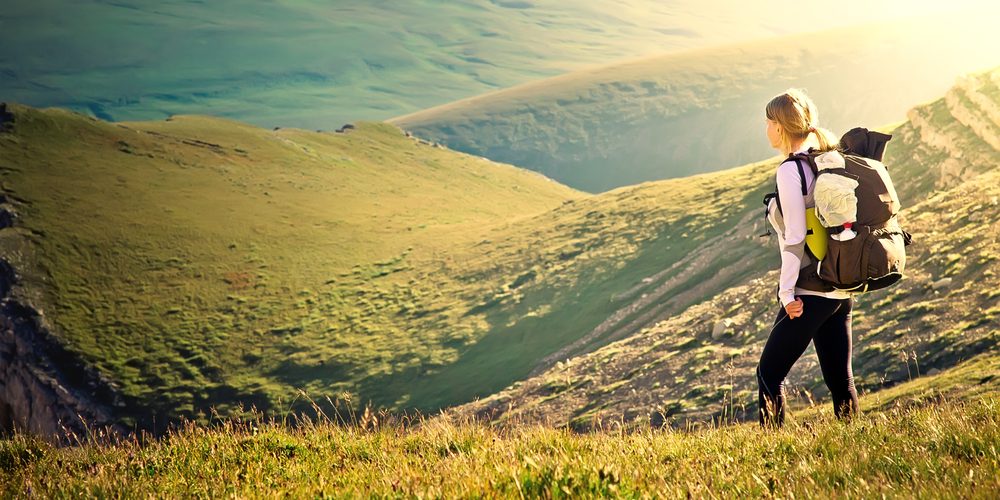 https://hettonhallholidays.co.uk/wp-content/uploads/2015/07/walking-hiking-northumberland.jpg